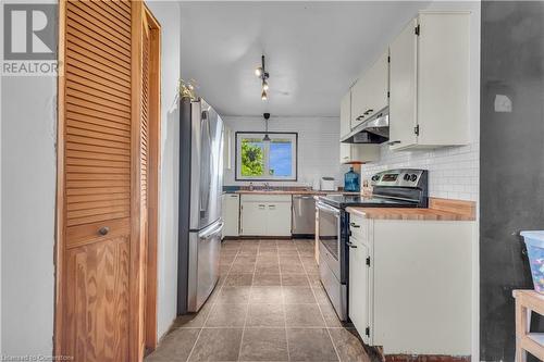 12750 Mittlestaedt Road, Wainfleet, ON - Indoor Photo Showing Kitchen