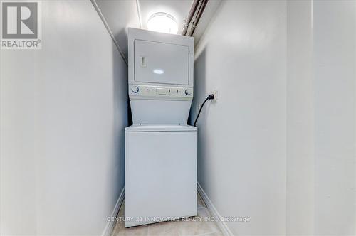 39 Birrell Avenue, Toronto (Rouge), ON - Indoor Photo Showing Laundry Room