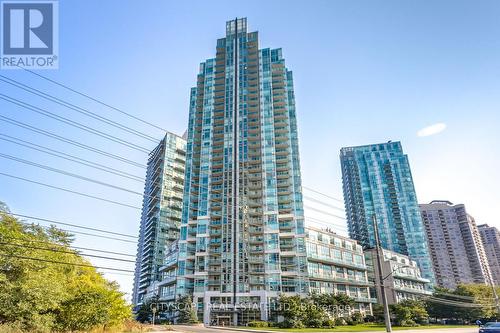 2006 - 220 Burnhamthorpe Road W, Mississauga, ON - Outdoor With Facade