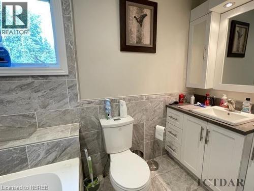 452 Highway 65, Elk Lake, ON - Indoor Photo Showing Bathroom