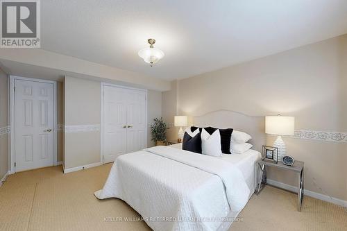 827 Greystone Court, Oshawa (Pinecrest), ON - Indoor Photo Showing Bedroom