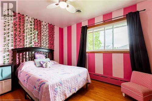 11 Ridge Point Road, St. Catharines, ON - Indoor Photo Showing Bedroom