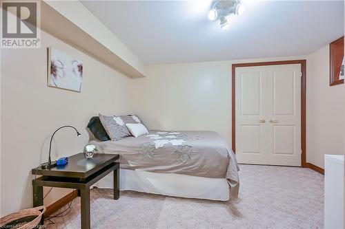 166 Rifle Range Road, Hamilton, ON - Indoor Photo Showing Bedroom