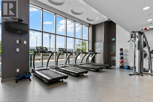 2087 Fairview Street Unit# 1304, Burlington, ON - Indoor Photo Showing Gym Room