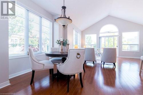 4400 Millcroft Park Drive Unit# 34, Burlington, ON - Indoor Photo Showing Dining Room