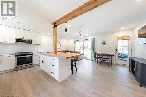 646 Wyldewood Road, Port Colborne, ON - Indoor Photo Showing Kitchen