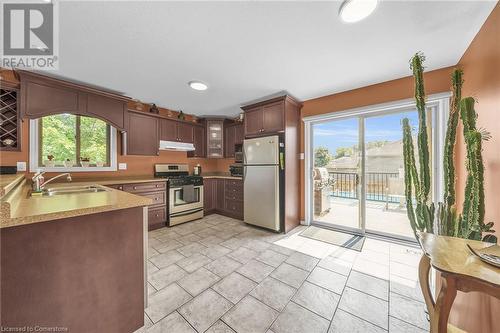 60 Anderson Avenue, Simcoe, ON - Indoor Photo Showing Kitchen With Double Sink