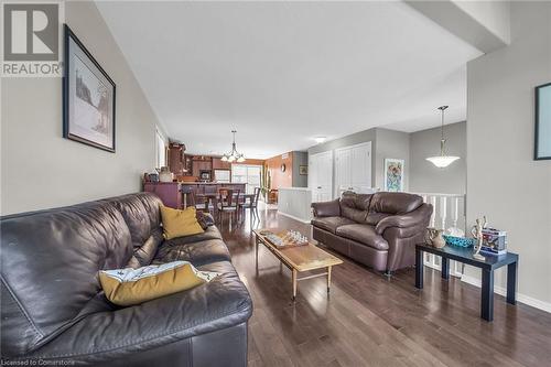 60 Anderson Avenue, Simcoe, ON - Indoor Photo Showing Living Room