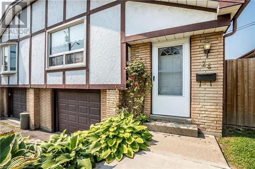 24 Bow Valley Drive, Hamilton, ON - Outdoor With Exterior