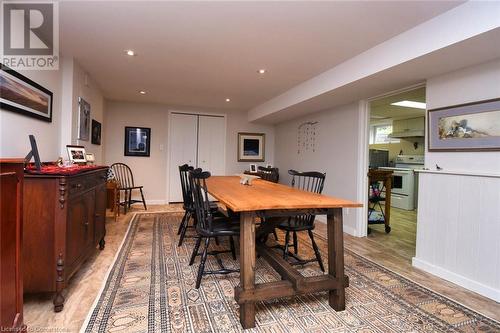 43 Valleyview Drive, Hamilton, ON - Indoor Photo Showing Dining Room