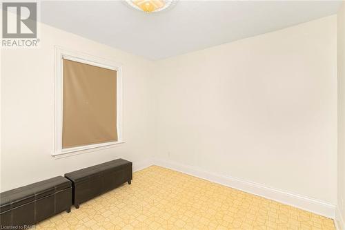 62 Francis Street, Hamilton, ON - Indoor Photo Showing Other Room