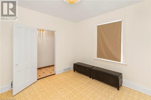 62 Francis Street, Hamilton, ON - Indoor Photo Showing Other Room