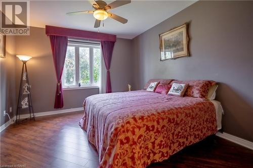 38 Aaron Trail, Welland, ON - Indoor Photo Showing Bedroom