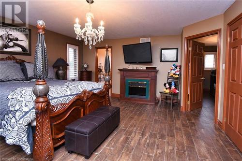 85 Unity Side Road, Caledonia, ON - Indoor Photo Showing Living Room With Fireplace