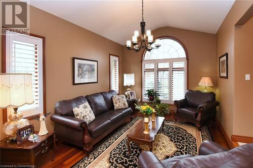 85 Unity Side Road, Caledonia, ON - Indoor Photo Showing Living Room