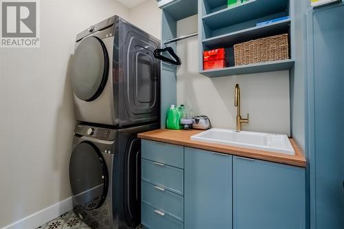 53 Woodland Drive, Portugal Cove-St. Phillips, NL - Indoor Photo Showing Laundry Room