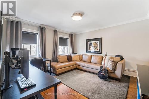 15 Hillholm Road, Toronto (Forest Hill South), ON - Indoor Photo Showing Living Room