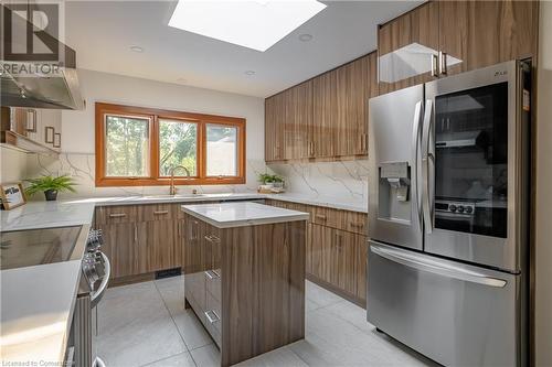 93 Riverview Boulevard, St. Catharines, ON - Indoor Photo Showing Kitchen