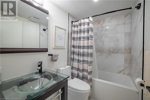 93 Riverview Boulevard, St. Catharines, ON - Indoor Photo Showing Bathroom