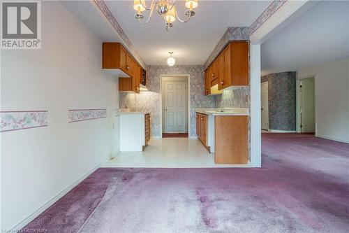 416 Limeridge Road E Unit# 212, Hamilton, ON - Indoor Photo Showing Kitchen