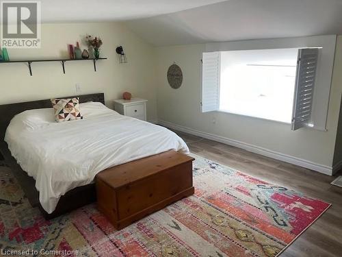 424 King William Street, Hamilton, ON - Indoor Photo Showing Bedroom