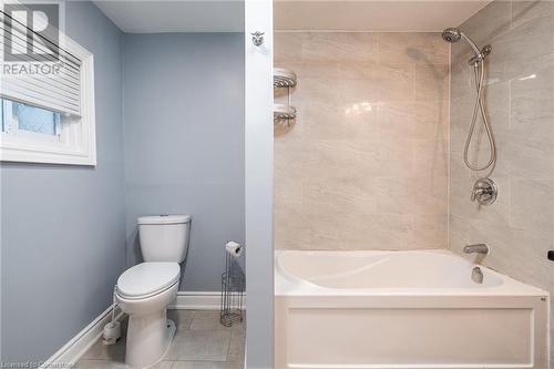 13 Hampstead Place, St. Catharines, ON - Indoor Photo Showing Bathroom