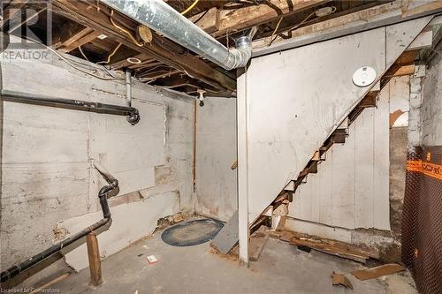 13 Hampstead Place, St. Catharines, ON - Indoor Photo Showing Basement