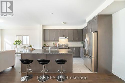 10 Donald Ficht Crescent, Brampton, ON - Indoor Photo Showing Kitchen With Stainless Steel Kitchen With Upgraded Kitchen