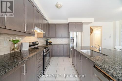 10 Donald Ficht Crescent, Brampton, ON - Indoor Photo Showing Kitchen With Stainless Steel Kitchen With Upgraded Kitchen