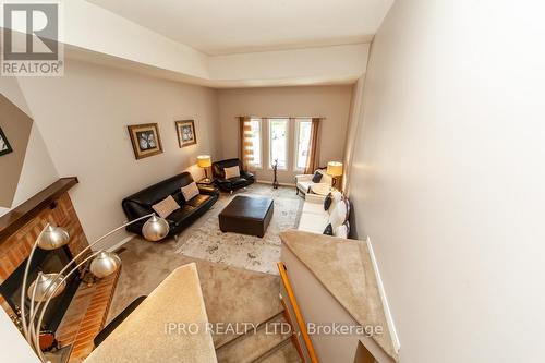 3460 Nutcracker Drive, Mississauga, ON - Indoor Photo Showing Other Room