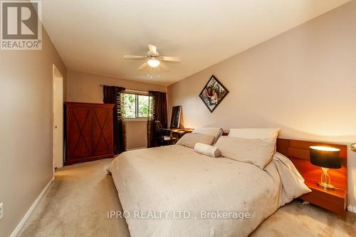 3460 Nutcracker Drive, Mississauga, ON - Indoor Photo Showing Bedroom