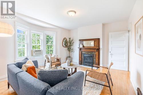 707 Gladstone Avenue, Toronto (Dovercourt-Wallace Emerson-Junction), ON - Indoor Photo Showing Living Room With Fireplace