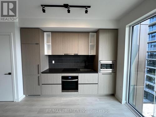 1711 - 1285 Dupont Street, Toronto (Dovercourt-Wallace Emerson-Junction), ON -  Photo Showing Kitchen