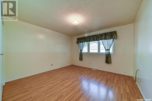 97 Edelweiss Crescent, Moose Jaw, SK - Indoor Photo Showing Other Room