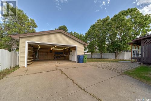 97 Edelweiss Crescent, Moose Jaw, SK - Outdoor With Exterior