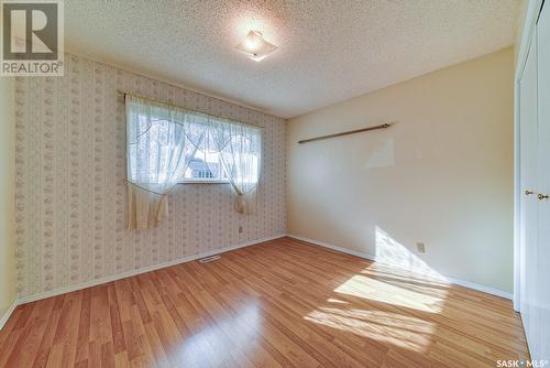 97 Edelweiss Crescent, Moose Jaw, SK - Indoor Photo Showing Other Room