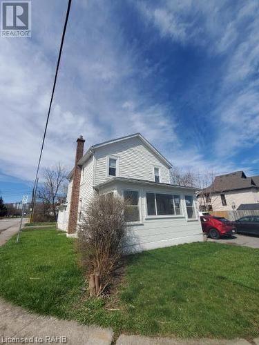 4859 Ontario Avenue, Niagara Falls, ON - Outdoor