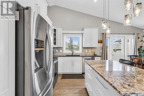 134 Kloppenburg Crescent, Saskatoon, SK - Indoor Photo Showing Kitchen With Upgraded Kitchen