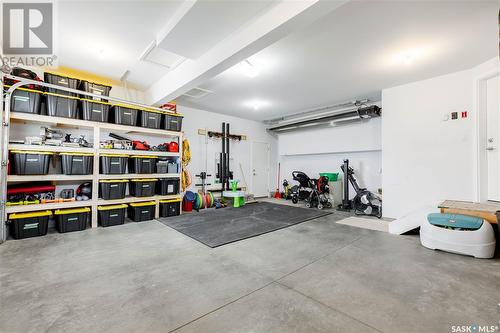 134 Kloppenburg Crescent, Saskatoon, SK - Indoor Photo Showing Garage