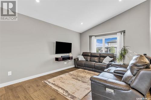 134 Kloppenburg Crescent, Saskatoon, SK - Indoor Photo Showing Living Room