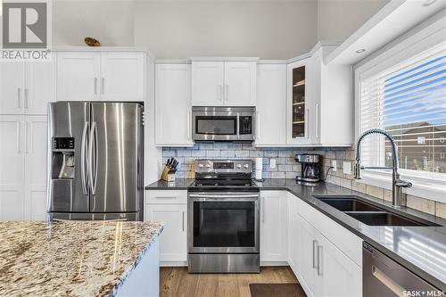 134 Kloppenburg Crescent, Saskatoon, SK - Indoor Photo Showing Kitchen With Double Sink With Upgraded Kitchen