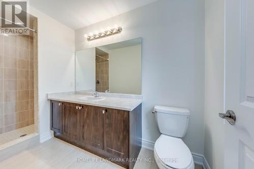 117 Kennedy Boulevard, New Tecumseth, ON - Indoor Photo Showing Bathroom