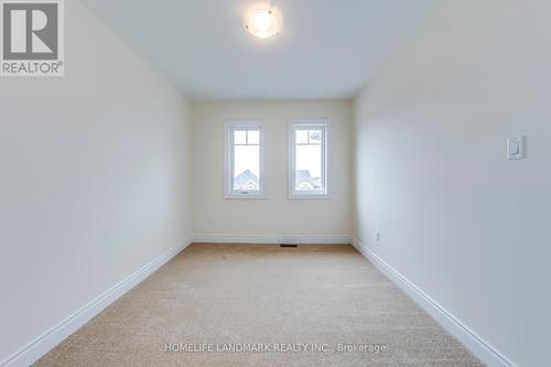 117 Kennedy Boulevard, New Tecumseth, ON - Indoor Photo Showing Other Room