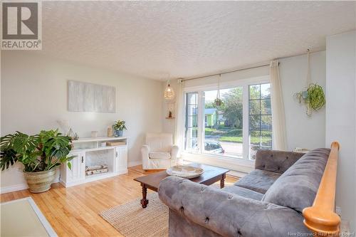 25 Teesdale Street, Moncton, NB - Indoor Photo Showing Living Room