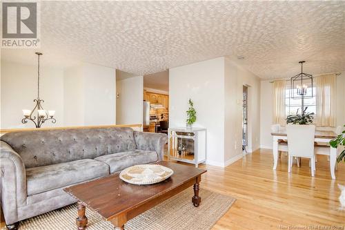 25 Teesdale Street, Moncton, NB - Indoor Photo Showing Living Room