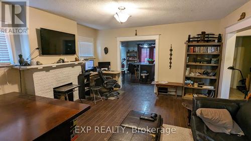 47 Albert Street, St. Catharines, ON - Indoor