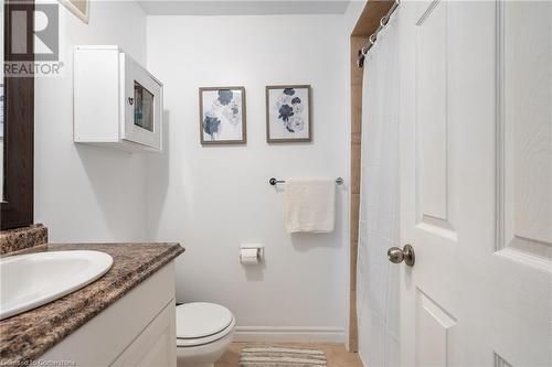 657 Francis Road Unit# 3, Burlington, ON - Indoor Photo Showing Bathroom