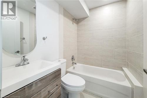 278 Crowland Avenue, Welland, ON - Indoor Photo Showing Bathroom