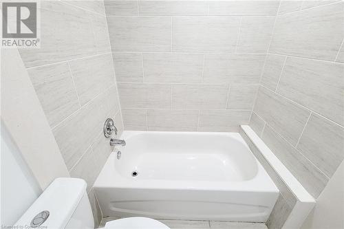 278 Crowland Avenue, Welland, ON - Indoor Photo Showing Bathroom