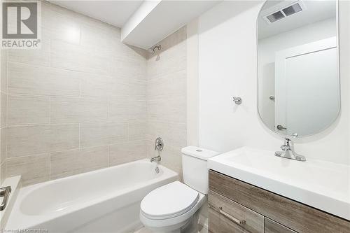 278 Crowland Avenue, Welland, ON - Indoor Photo Showing Bathroom